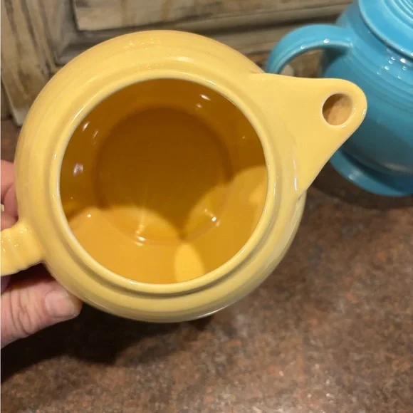 Yellow fiesta vintage  Teapot - Picture 5 of 6